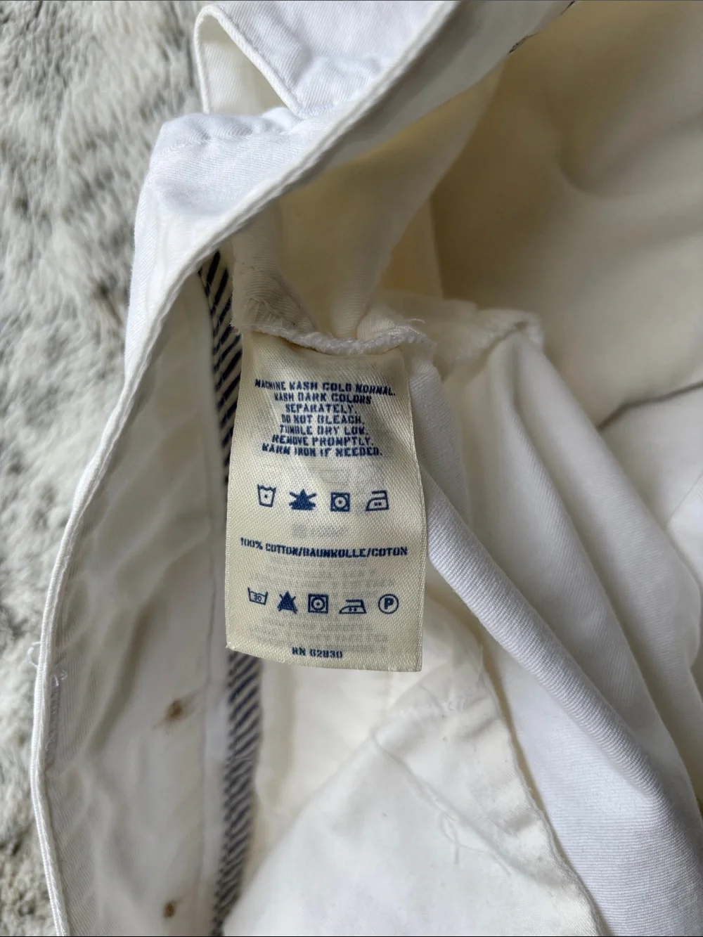 Land’s End Canvas White Cotton chino Shorts - Casual Tailored Fit SZ 12
